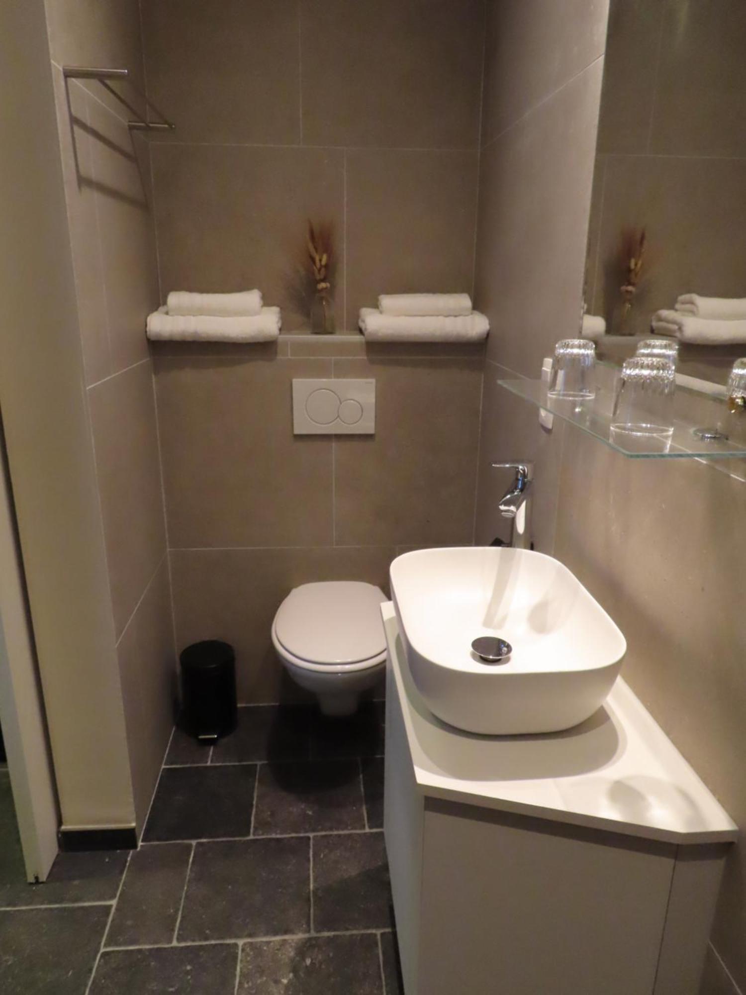 B&B Den Bruynen Bergh 贝尔内姆 外观 照片